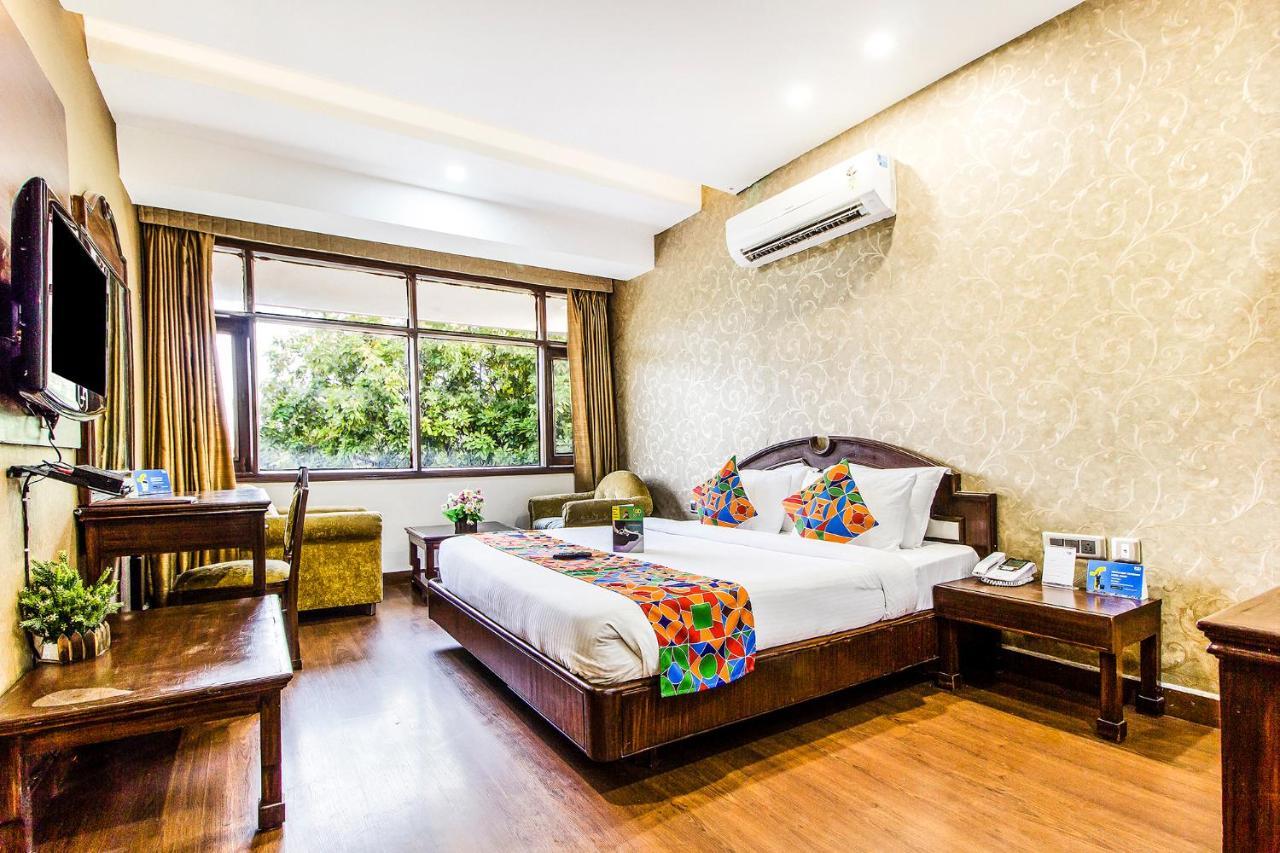 Fabhotel Le Monarque Chandīgarh Dış mekan fotoğraf